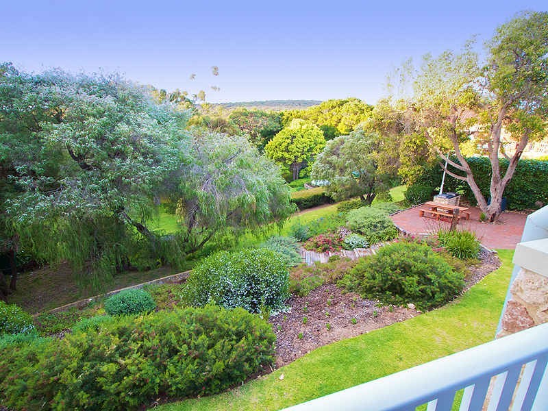 211/18 Yallingup Beach Road, Yallingup WA 6282