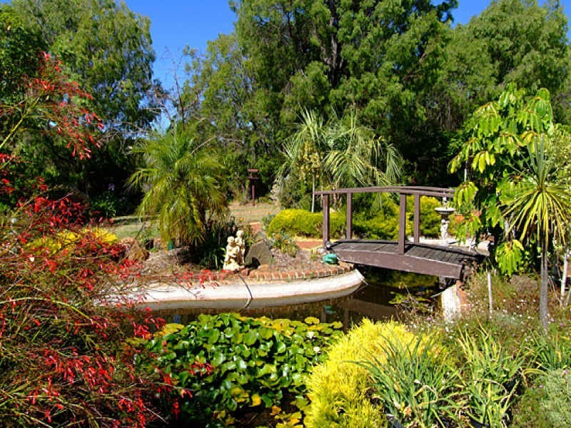 1124 Caves Road, Quindalup WA 6281