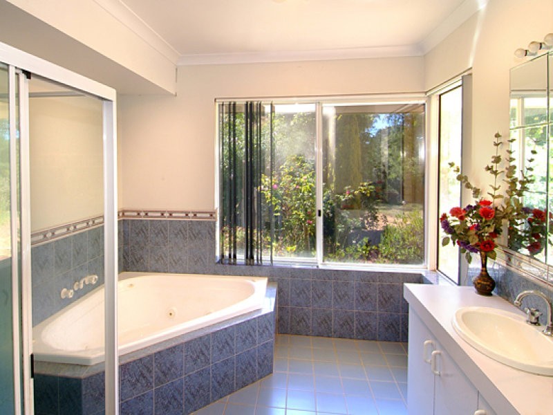 1124 Caves Road, Quindalup WA 6281