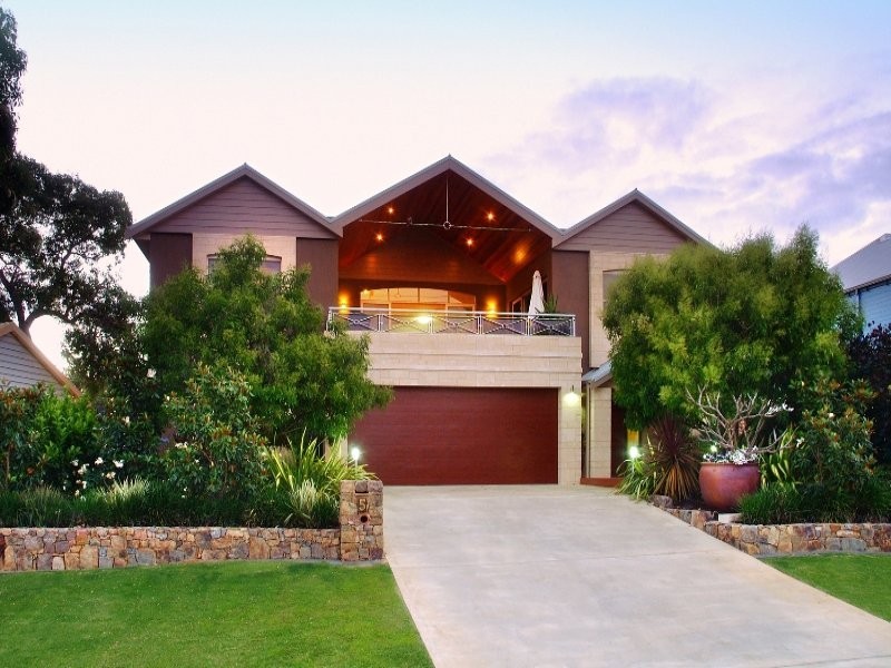 5 Toddy Place, Dunsborough WA 6281