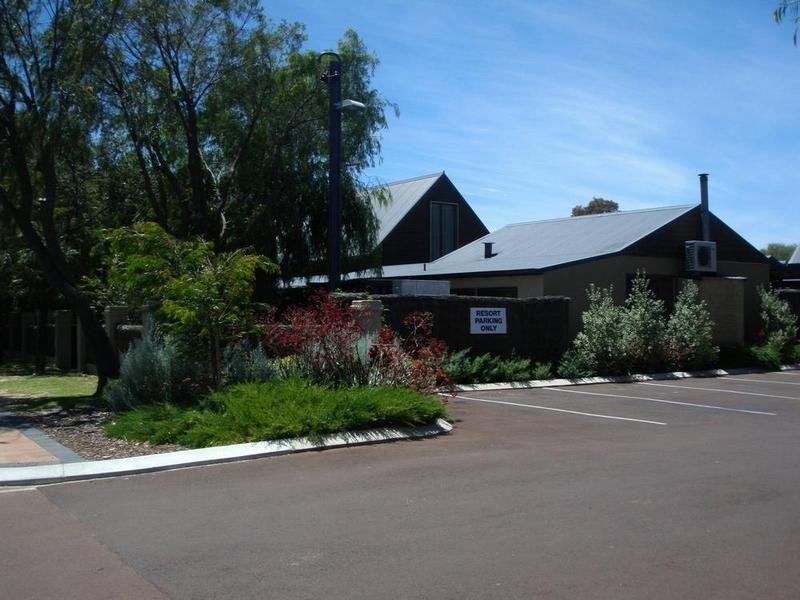 13/12 Dunn Bay Road, Dunsborough WA 6281