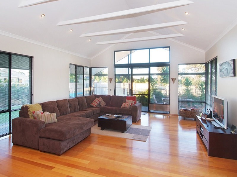 23 Oakmont Crescent, Dunsborough WA 6281