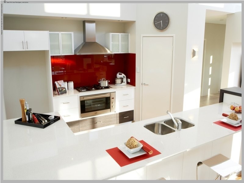 1 Savory Crescent, Busselton WA 6280