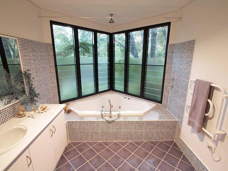 10 Rubica Place, Dunsborough WA 6281