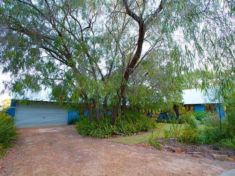 10 Rubica Place, Dunsborough WA 6281