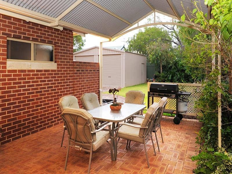 74A Gifford Road, Dunsborough WA 6281