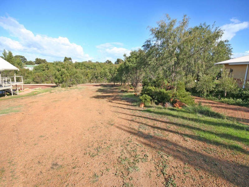 7 Norfolk Street, Dunsborough WA 6281