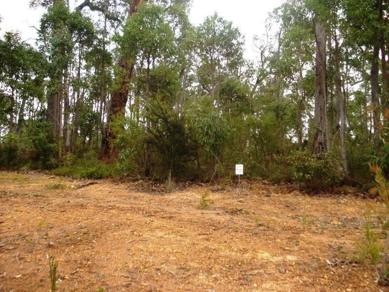 8 Sanctuary Circle, Cowaramup WA 6284