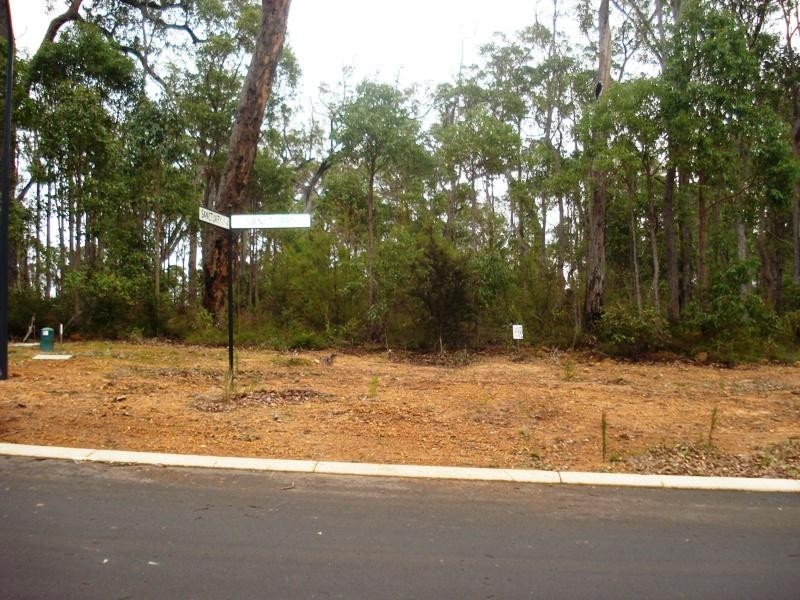 8 Sanctuary Circle, Cowaramup WA 6284