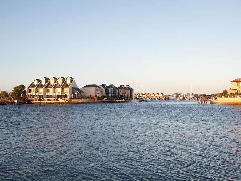 9 Bernier Retreat, Geographe WA 6280