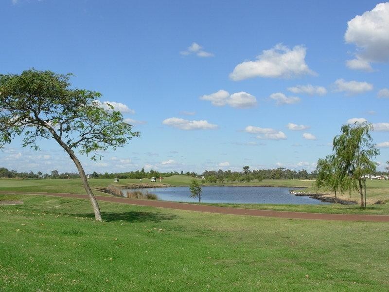 8 Cherry Hills Circle, Dunsborough WA 6281