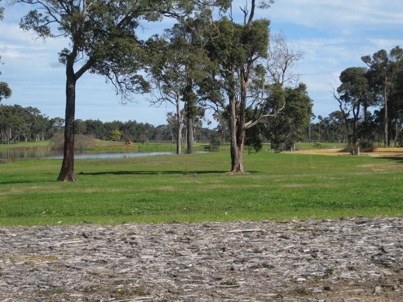 16 Wandoo Place, Cowaramup WA 6284