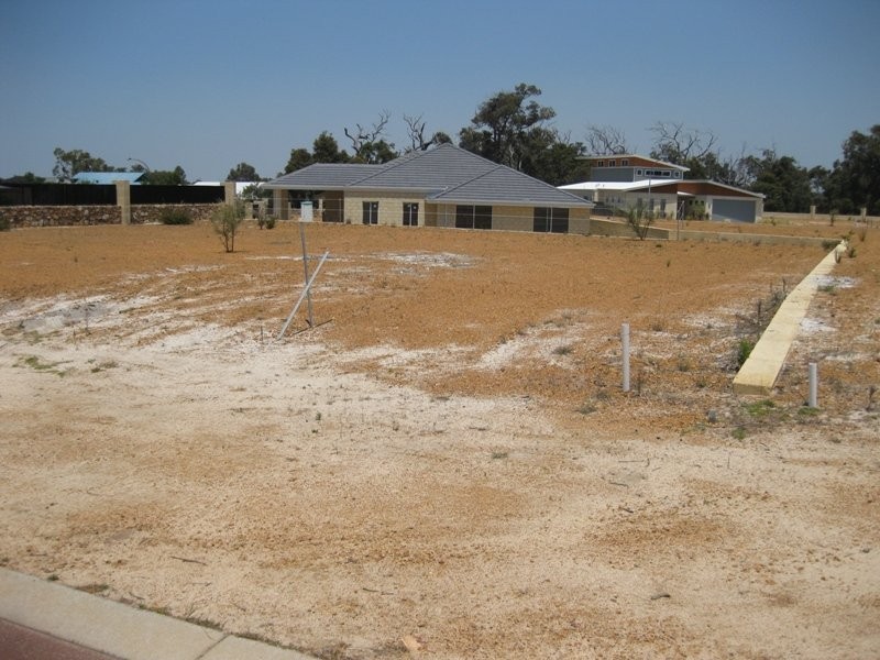 30 Hennessey Loop, Dunsborough WA 6281