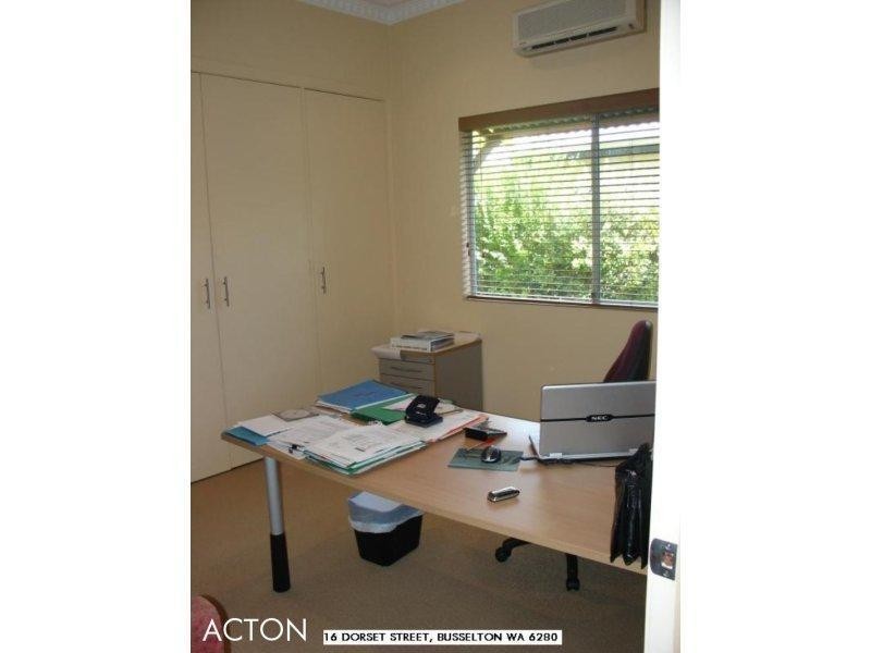 16 Dorset Street, Busselton WA 6280