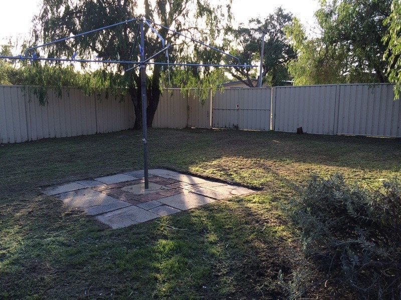 1 Coates Road, Busselton WA 6280