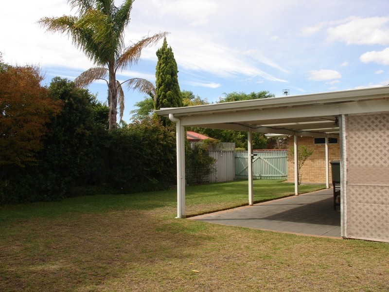 4 Wattlebird Court, West Busselton WA 6280