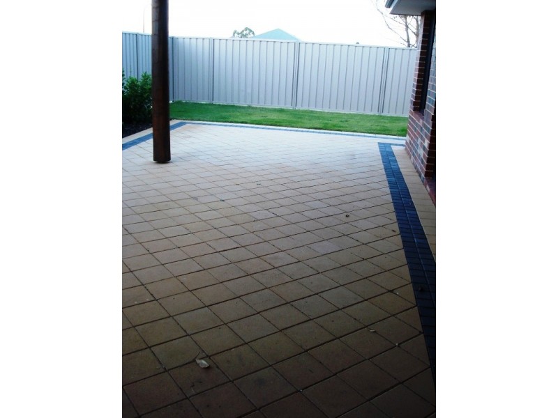 13 Oxford Drive, Abbey WA 6280
