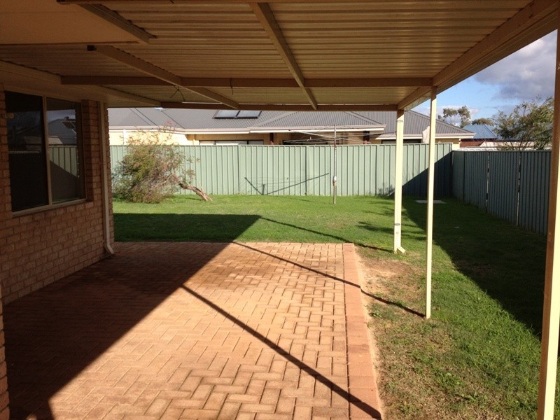 38 Marshall Street, Dunsborough WA 6281