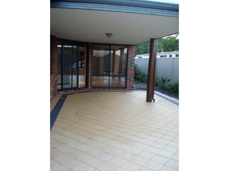 13 Oxford Close, Busselton WA 6280