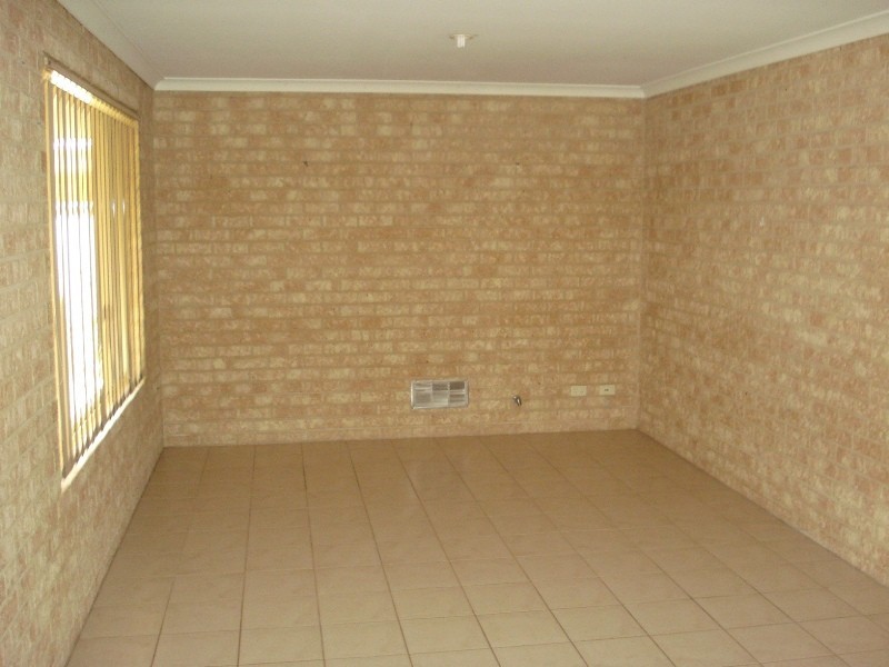 1/1 Lancaster Drive, Busselton WA 6280