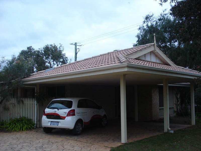 1/1 Lancaster Drive, Busselton WA 6280