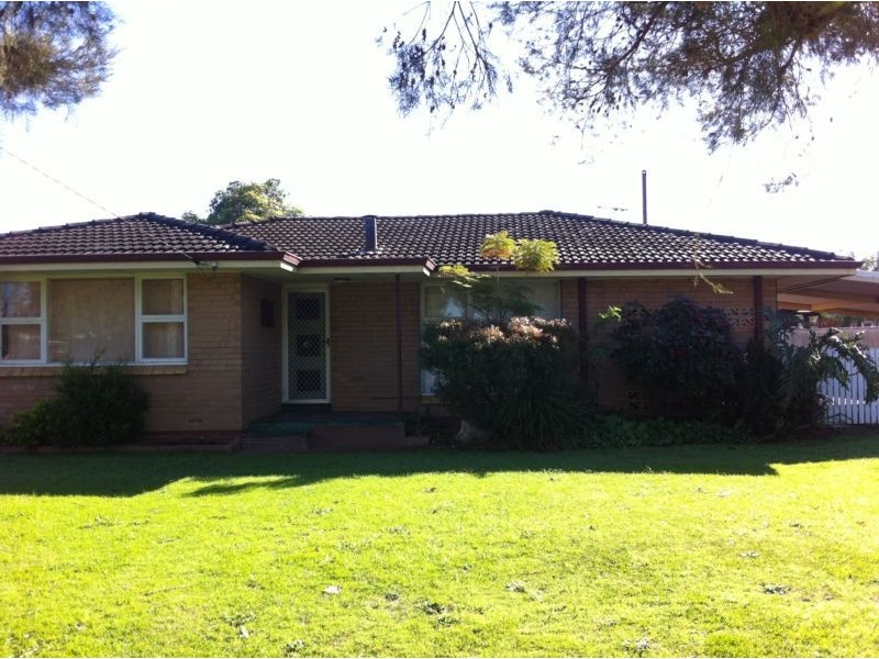 15 Peel Terrace, Busselton WA 6280