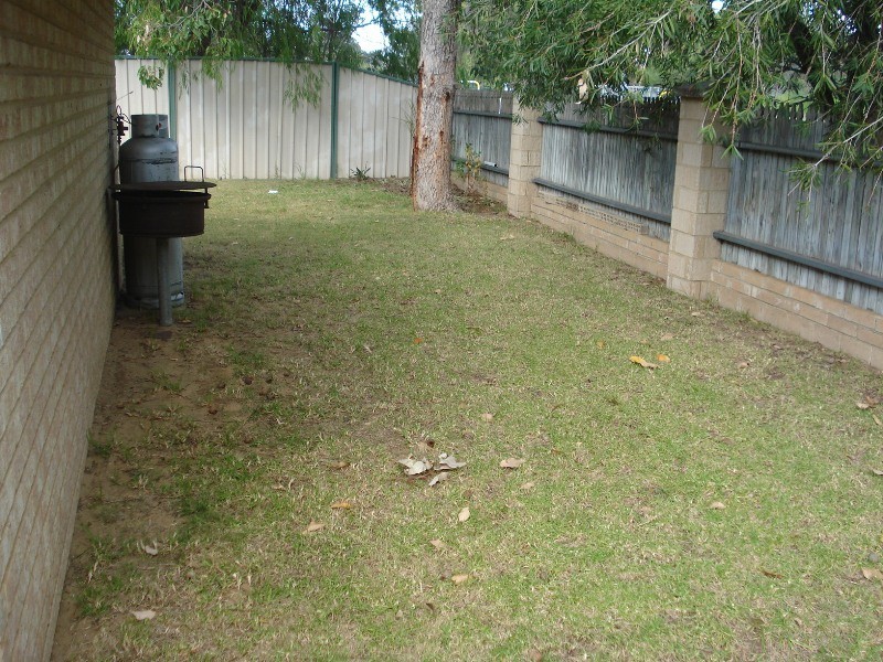 2/1 Lancaster Drive, West Busselton WA 6280