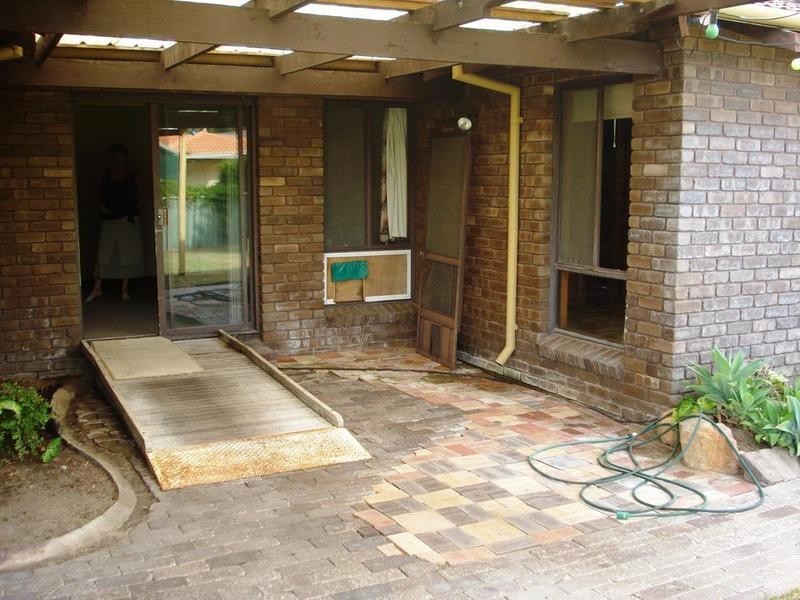 17 Blue Crescent, Busselton WA 6280