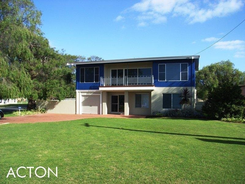 10 Dolphin Road, Busselton WA 6280