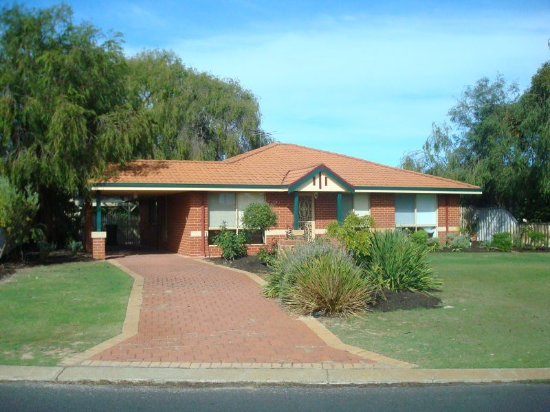 98 Hadfield Avenue, Busselton WA 6280