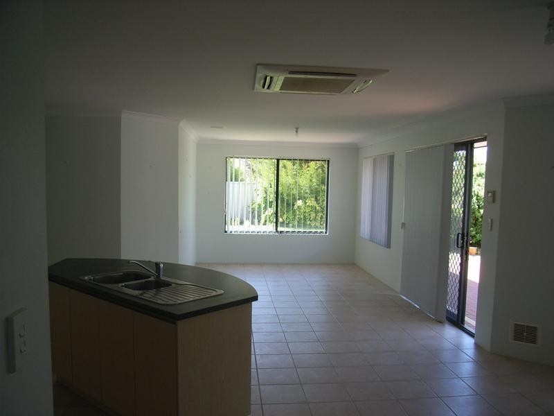 9 Pioneer Cove, Busselton WA 6280