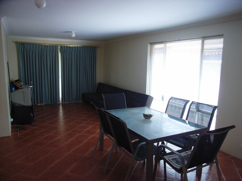 27 Silver Gull Court, Busselton WA 6280