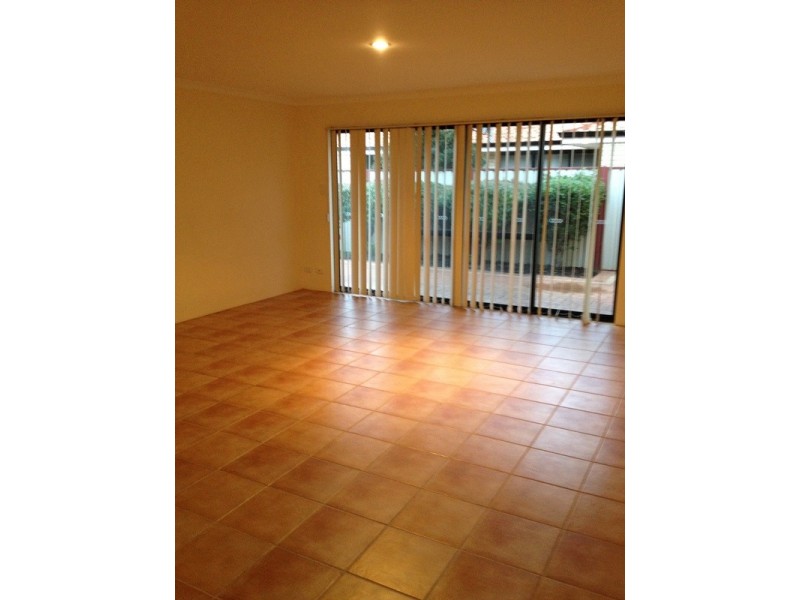 2/9 Gale Street, Busselton WA 6280