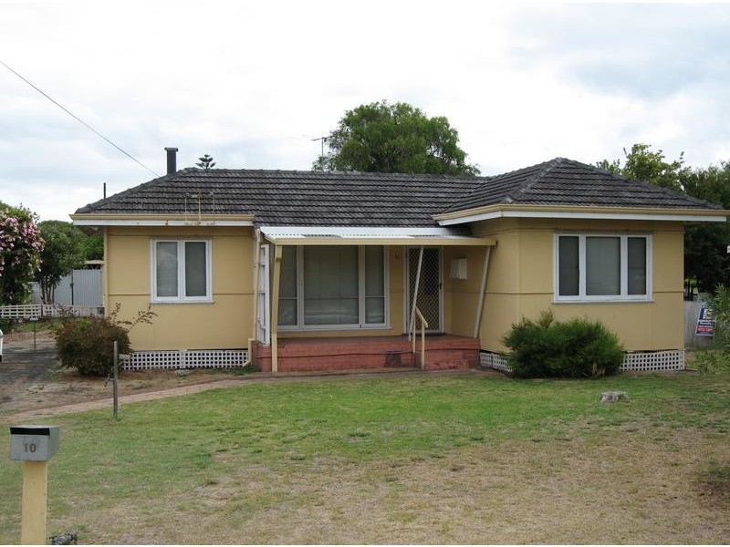 10 Carter Street, Busselton WA 6280