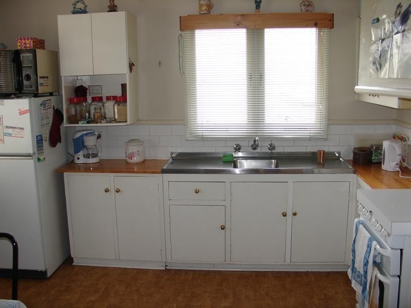 10 Carter Street, Busselton WA 6280