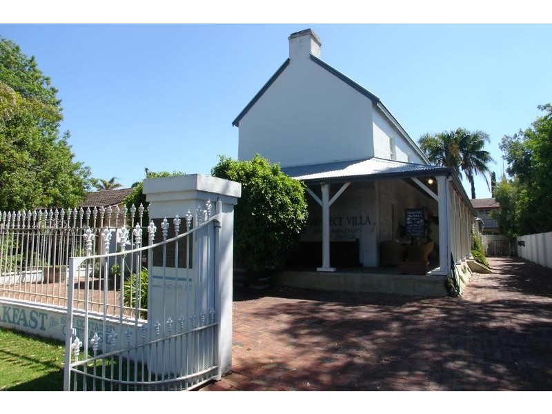 4 Pries Avenue, Busselton WA 6280