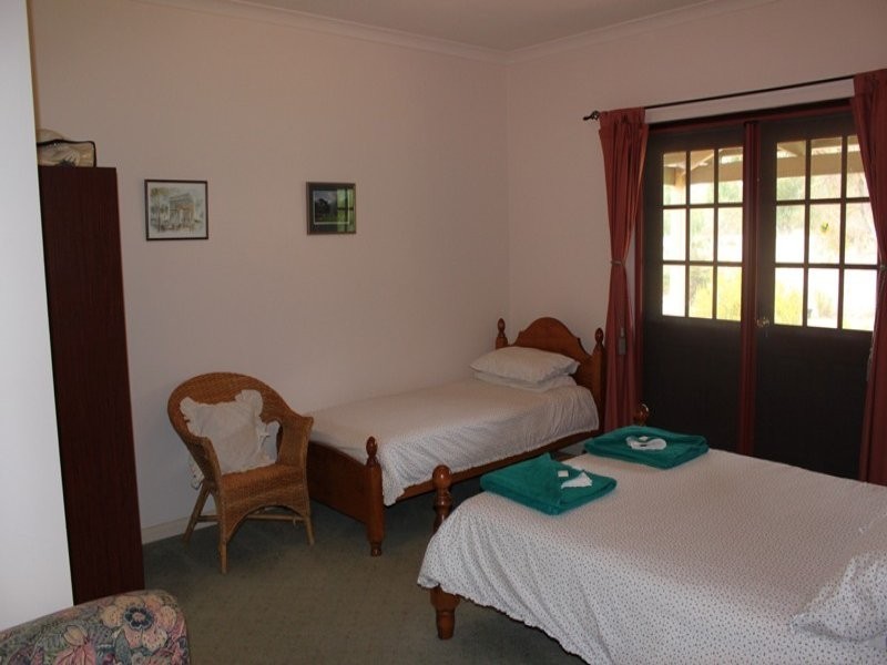 29 Pries Road, Abbey WA 6280