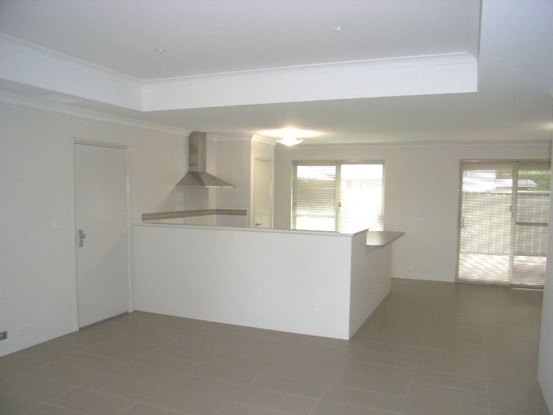 2/66 Reynolds Street, Busselton WA 6280