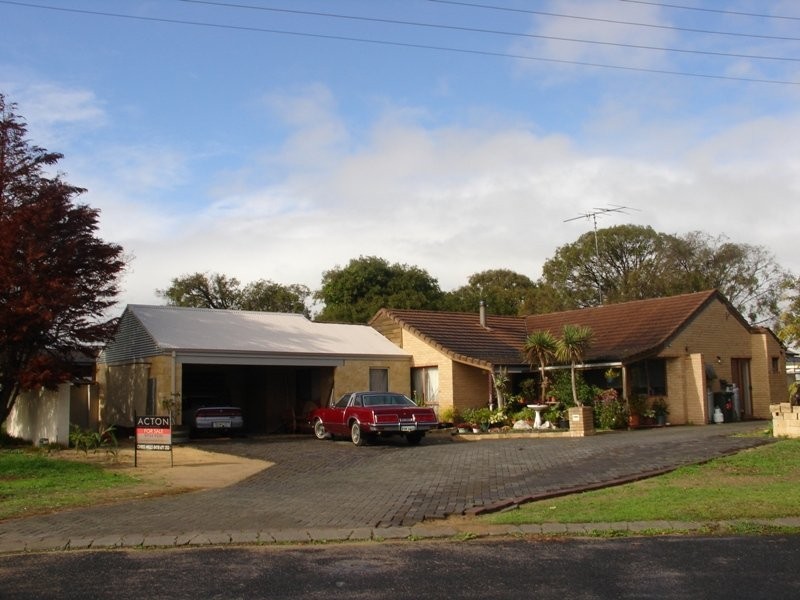 27 Jolliffe Street, Busselton WA 6280