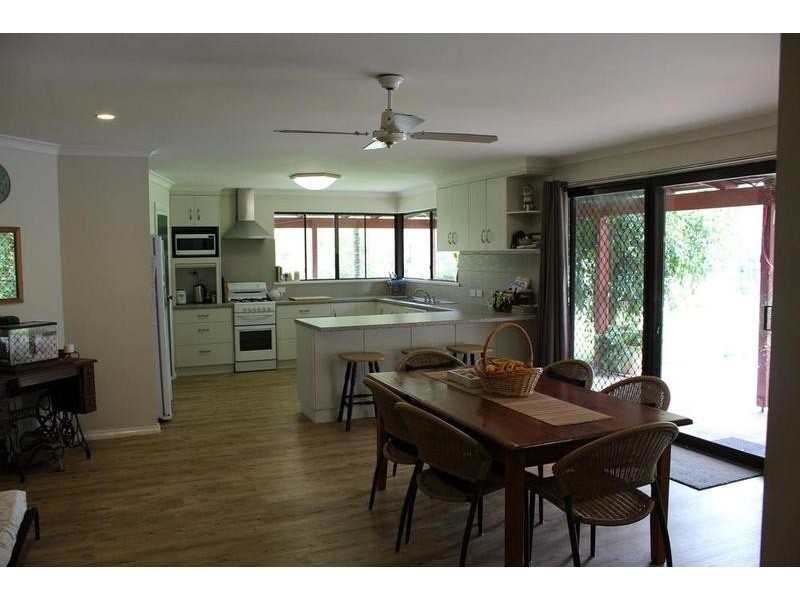 185 Kookaburra Way, Busselton WA 6280