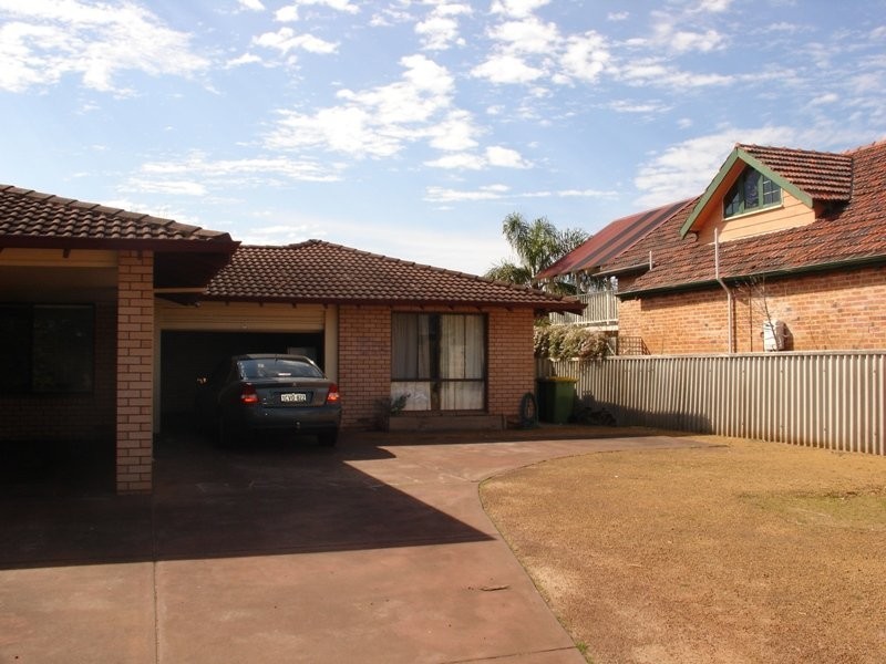 81B Adelaide Street, Busselton WA 6280