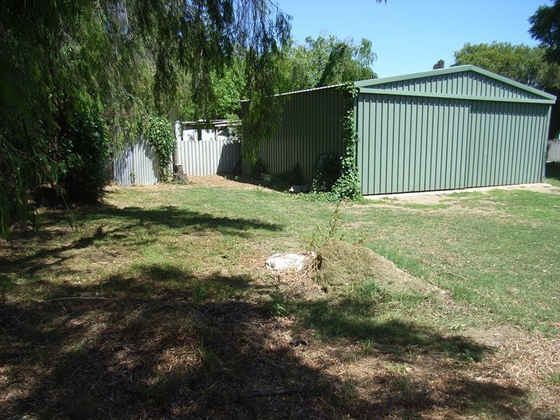 4 Peake Street, Busselton WA 6280