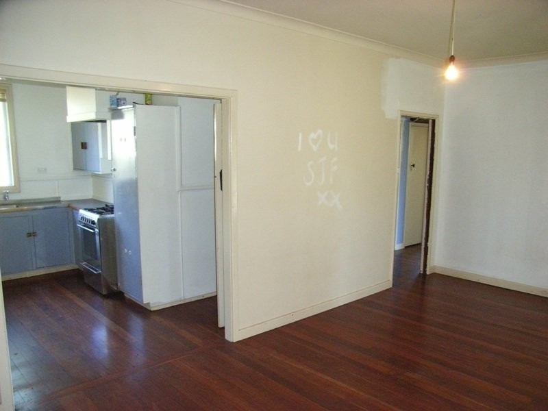 4 Peake Street, Busselton WA 6280