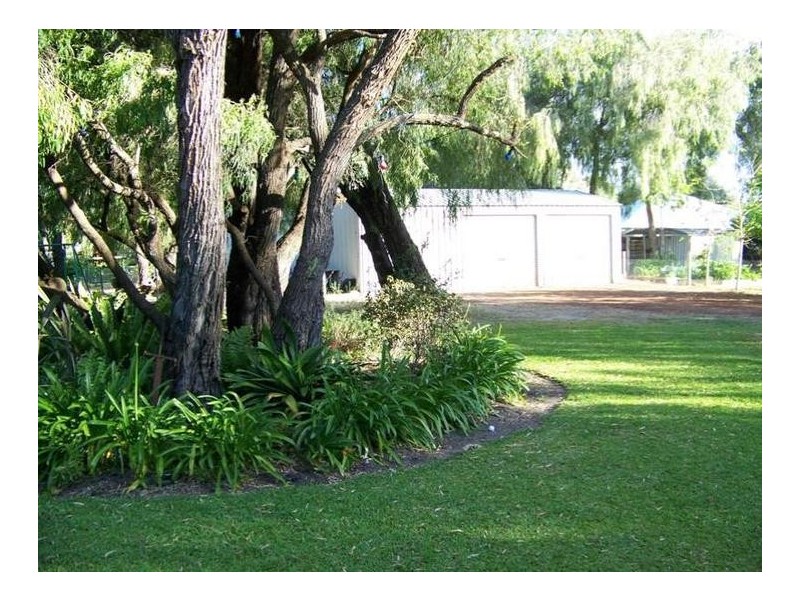 32 Hay Shed Road, Busselton WA 6280