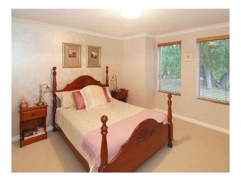 15 Klaehn Crescent, Busselton WA 6280