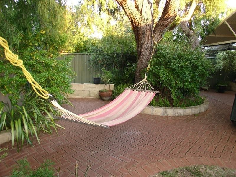 25 Averil Street, Abbey WA 6280