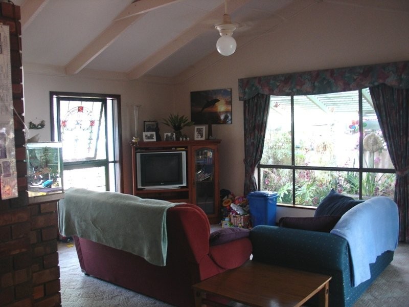 27 William Drive, Busselton WA 6280