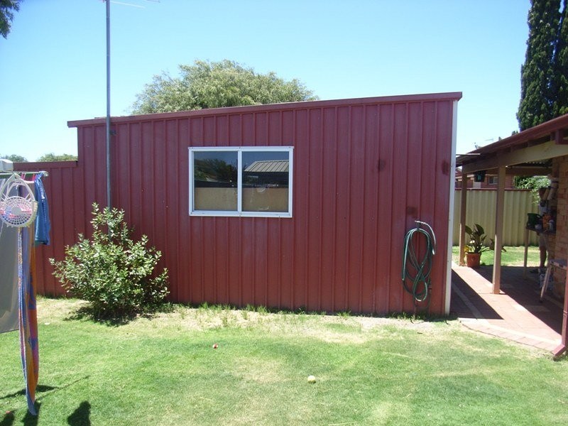 1 Robin Cove, Busselton WA 6280