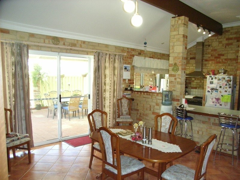 1 Robin Cove, Busselton WA 6280