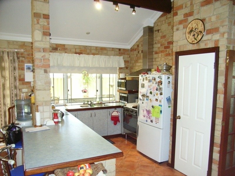1 Robin Cove, Busselton WA 6280